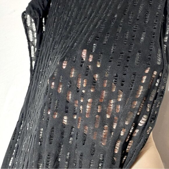 5/$25 Ardene Black Infinity Scarf - Picture 7 of 9